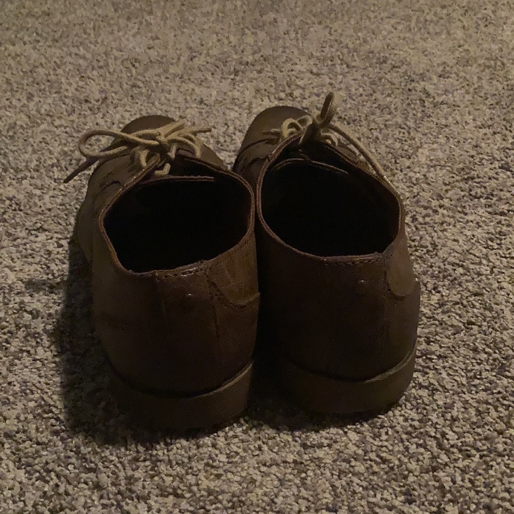 Dress shoes - Picture 3 of 4